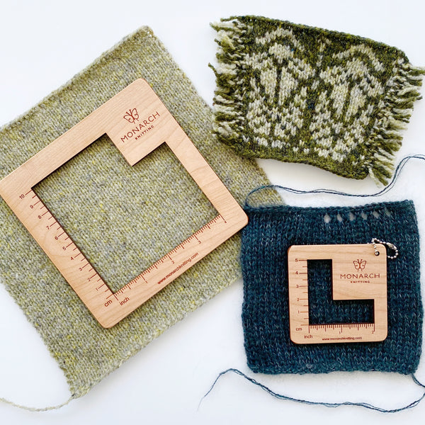 Monarch Knitting 4-inch Gauge Swatch Ruler