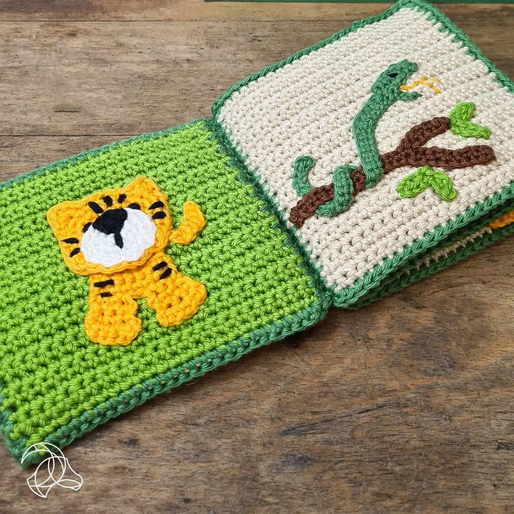Hardicraft Crochet Set Soft Book
