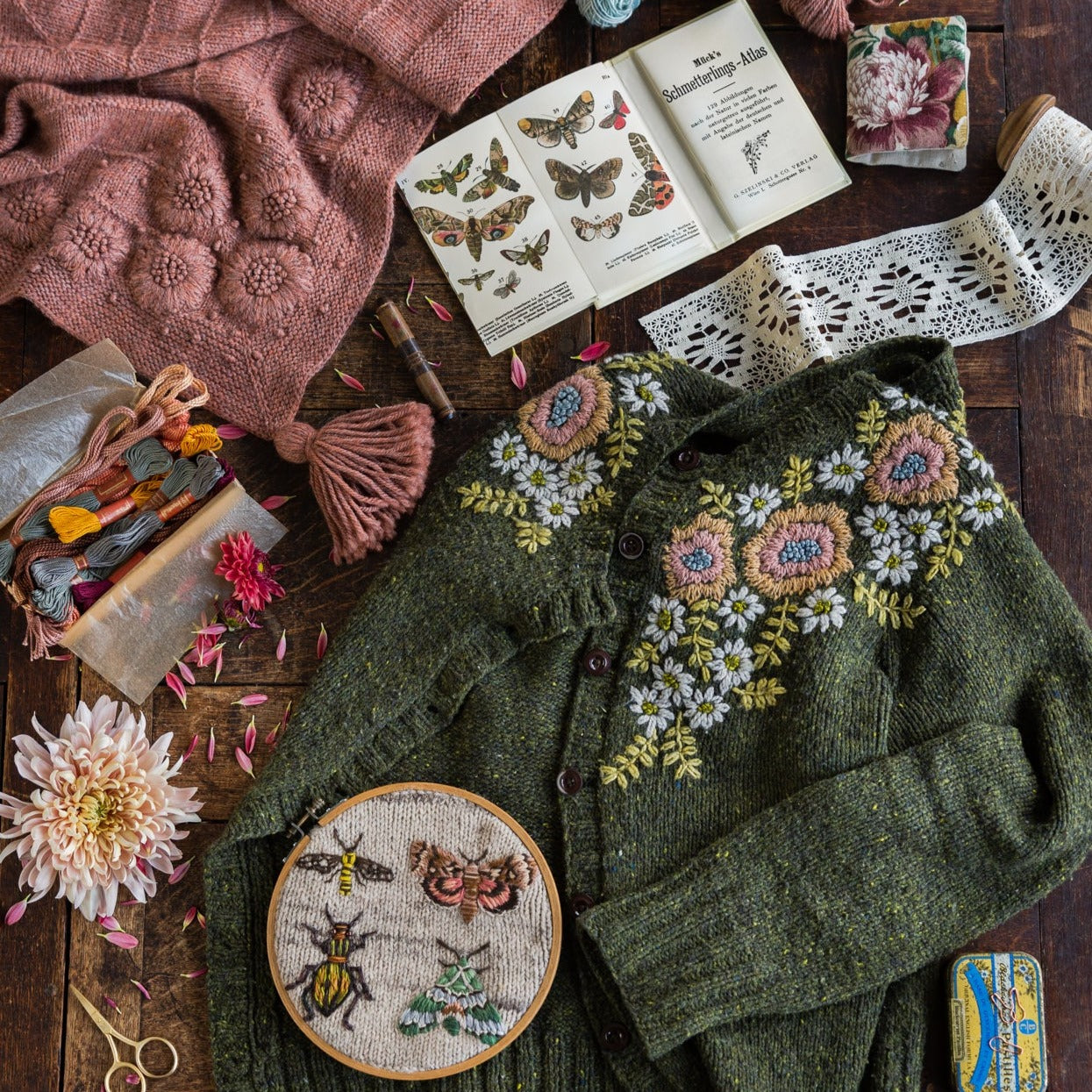 chico　Bonum EMBROIDARY KNIT JK Embroidery On Knits by Judit Gummlich – Monarch Knitting