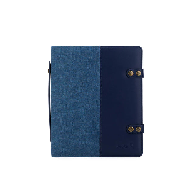 Della Q Hook & Needle Notebook