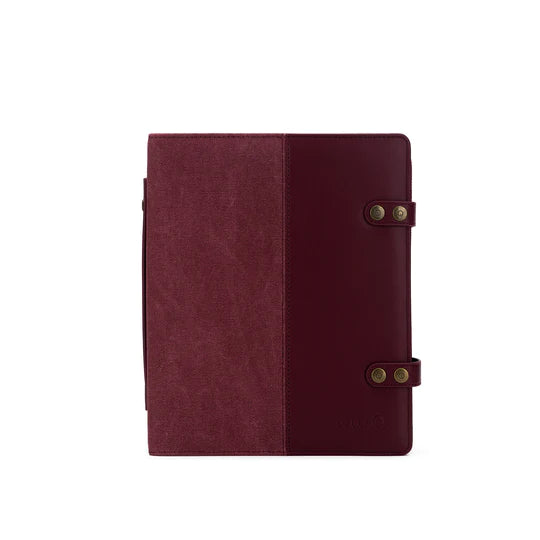 Della Q Hook & Needle Notebook