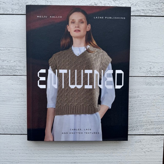 Entwined: Cables, Lace and Knitted Treasures