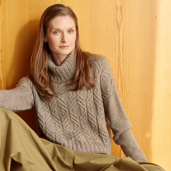 Entwined: Cables, Lace and Knitted Treasures