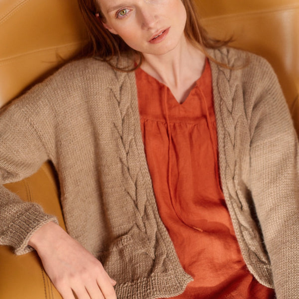 Entwined: Cables, Lace and Knitted Treasures