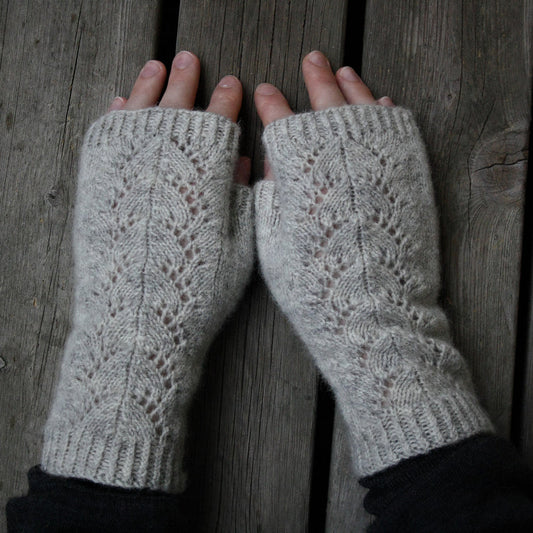 Cloudburst Mitts