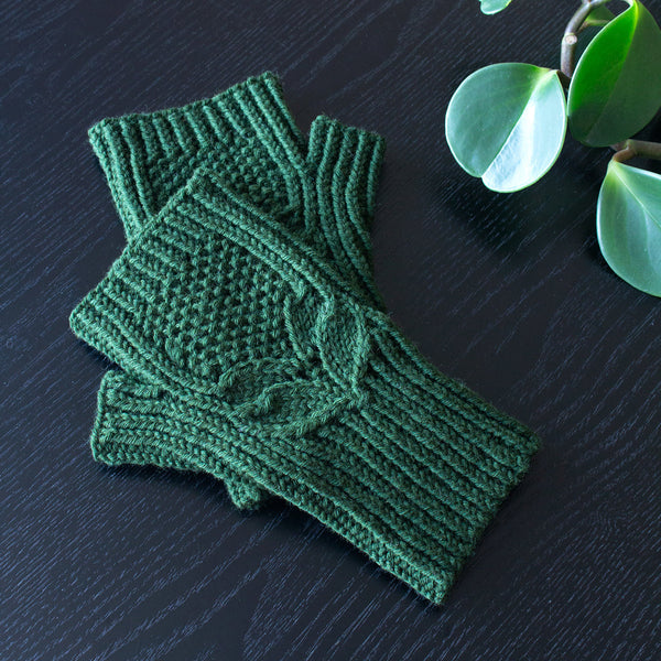 Greenery Mitts