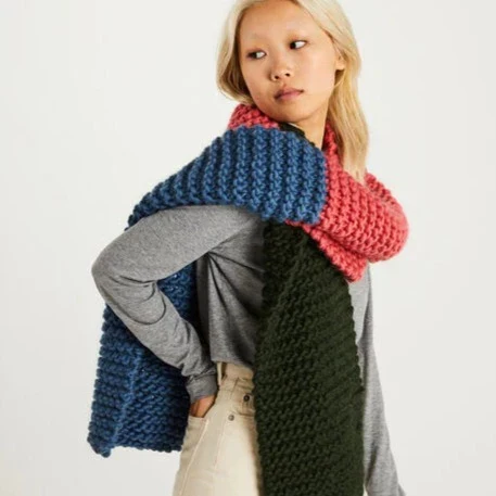 8 Knitting Patterns with Crazy Sexy Wool - Beginner and Easy