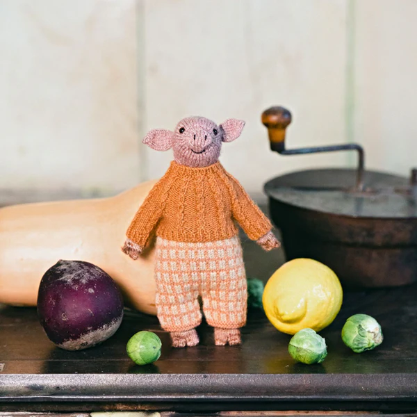 Mouche & Friends: Seamless Toys to Knit and Love by Cinthia Vallet