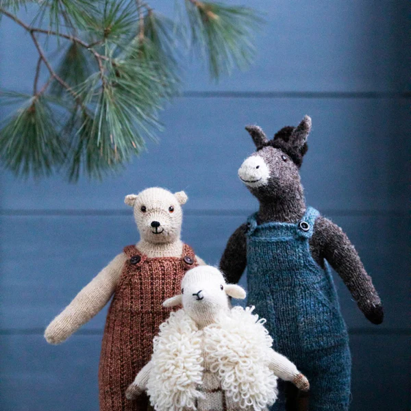 Mouche & Friends: Seamless Toys to Knit and Love by Cinthia Vallet