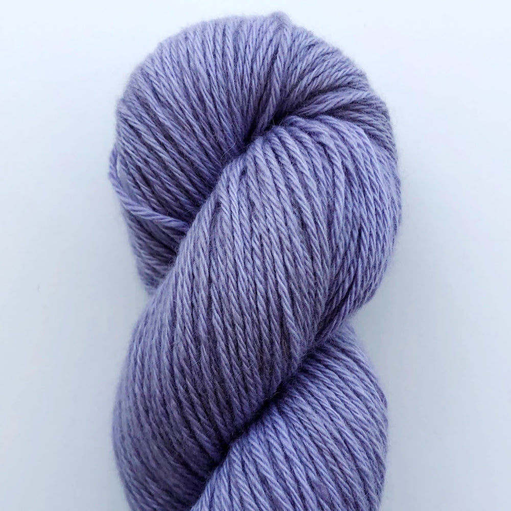 Pure Cashmere Fingering in Cream – Cashmere Treats